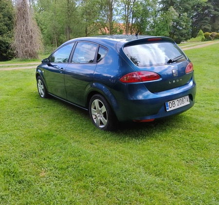 Seat Leon cena 9800 przebieg: 292000, rok produkcji 2007 z Wałbrzych małe 67